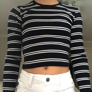 Brandy Melville Santana Top